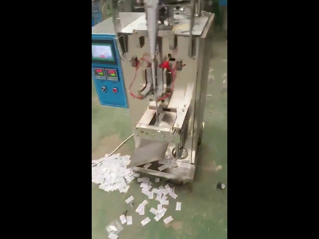 O malote vertical automático do descanso do fornecedor de China lasca a máquina de embalagem líquida do petisco