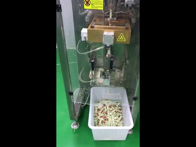 pequena máquina de embalagem vertical do pó do café do saquinho 3g 5g automática